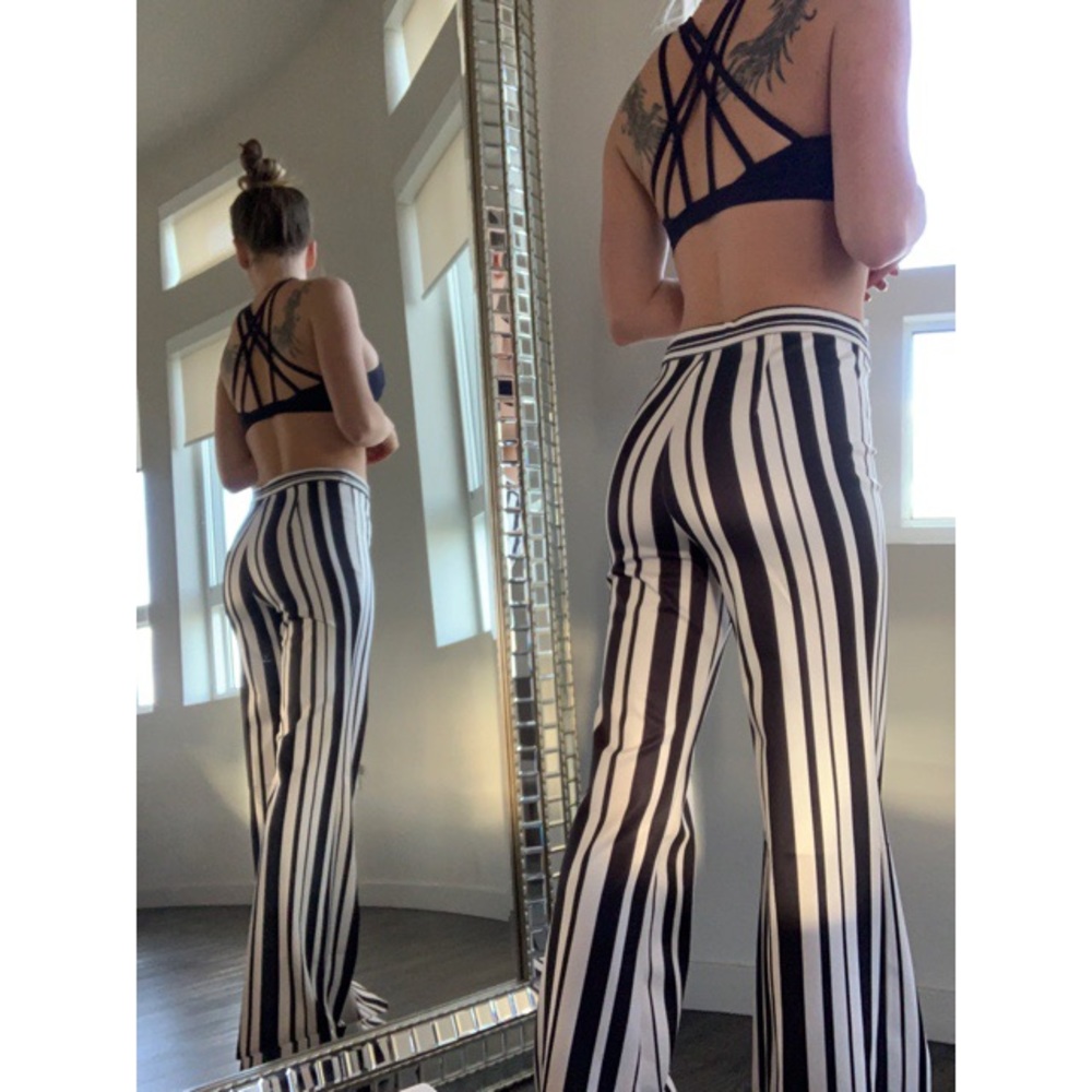 LAST ONE! High waist striped flare leg pants - Picture 6 of 8